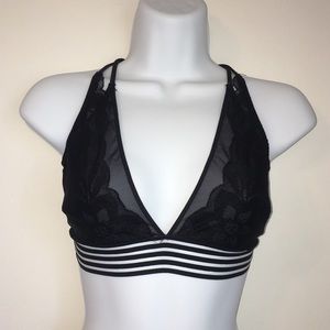 🌸VS PINK Bralette🌸